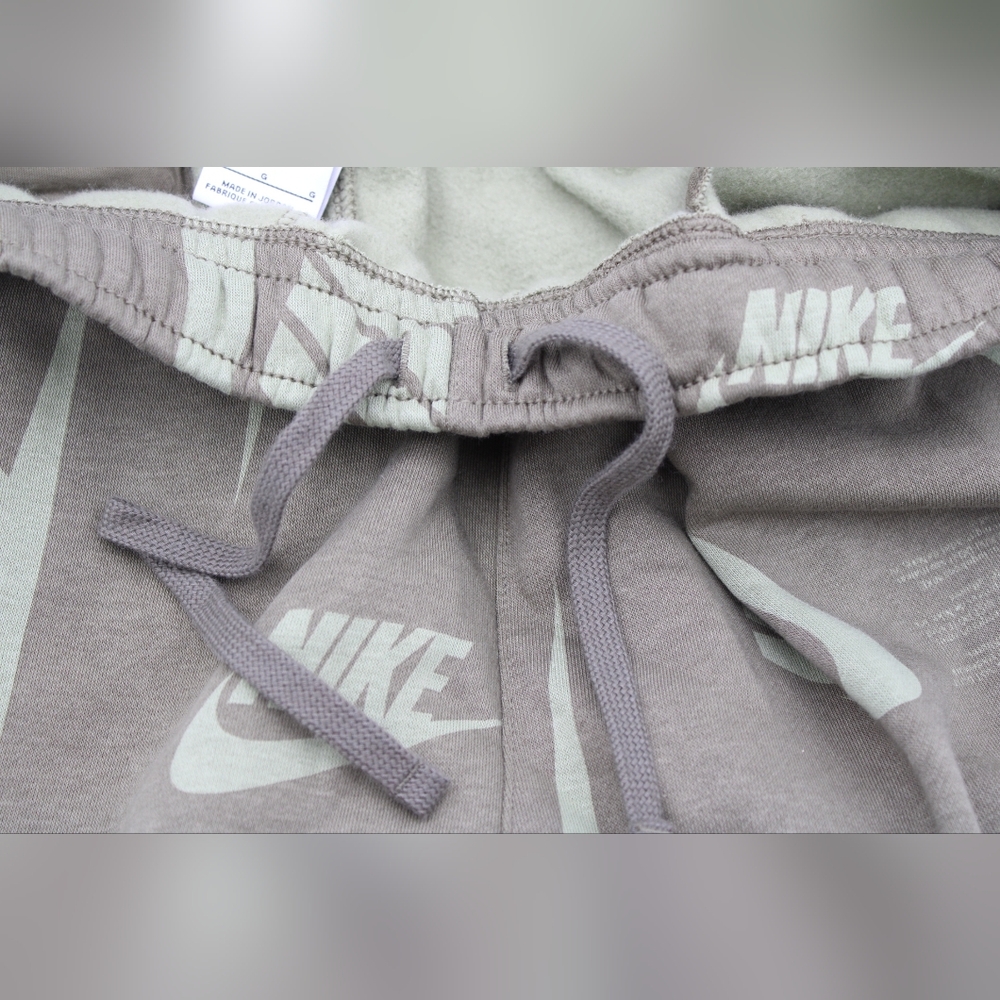 NWT Nike Men’s Track Suit Set Jacket & Joggers Size L - Picture 15 of 15